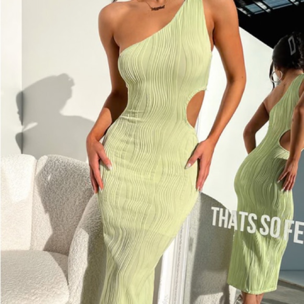 Trami One Shoulder Midi Dress - Green